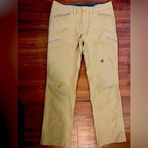 Eddy Bauer 34x32 khakis